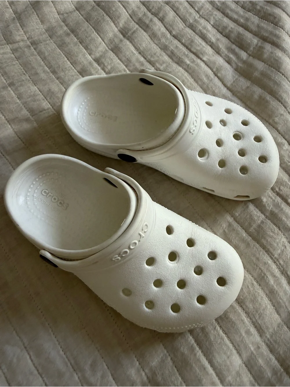 CROCS size 12 toddler Kids Classic Clog in White